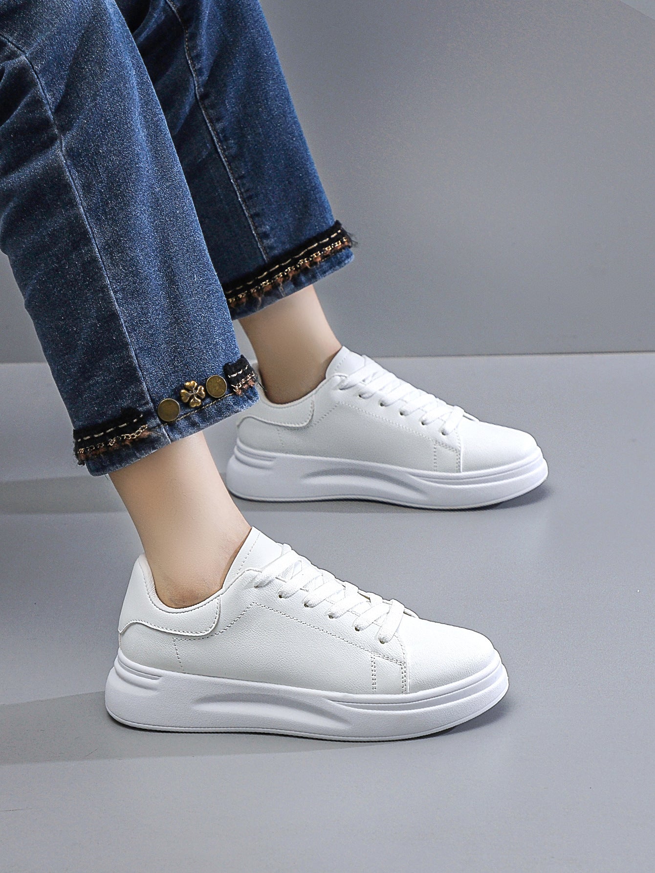 Women's Platform Sports Casual Sneakers - Lace-Up Athletic Fashion Shoes